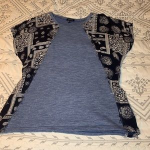 Gigio boutique shirt-  Large